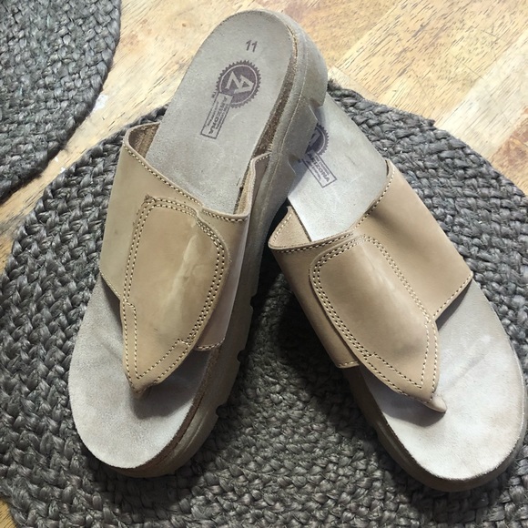 RESERVED Arizona Boho Sandal EUC - Picture 2 of 6